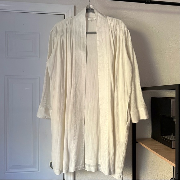 voloshin Tops - VOLOSHIN off‎ white gauze cotton kimono cover up long sleeve jacket